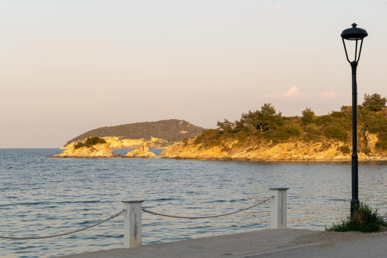 Just On The Sea 2 Villa Nea Iraklitsa Exterior foto